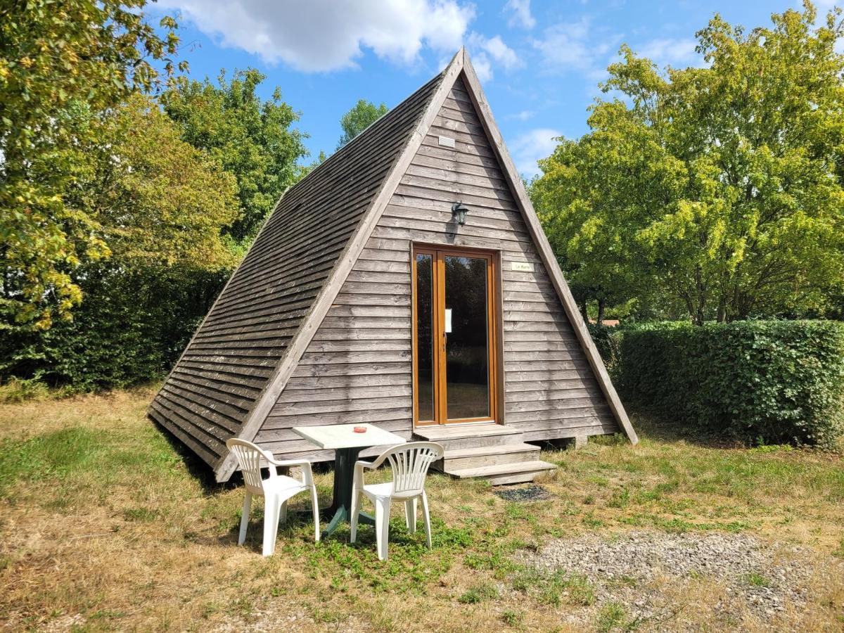 Camping Les Hirondelles Bourg-Sainte-Marie Экстерьер фото