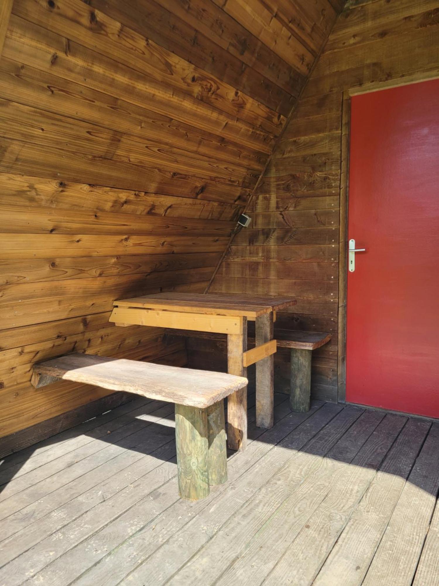 Camping Les Hirondelles Bourg-Sainte-Marie Экстерьер фото