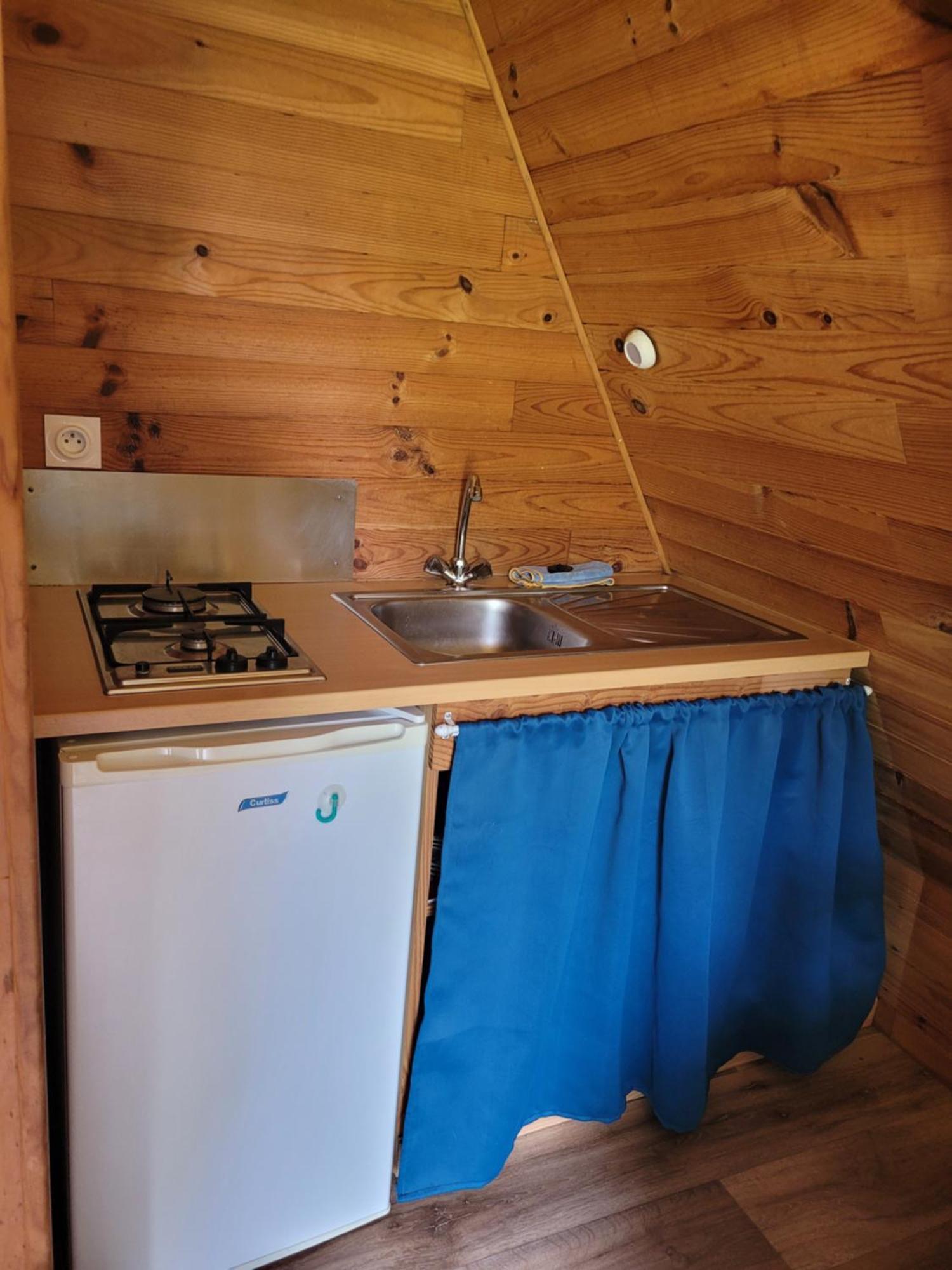 Camping Les Hirondelles Bourg-Sainte-Marie Экстерьер фото
