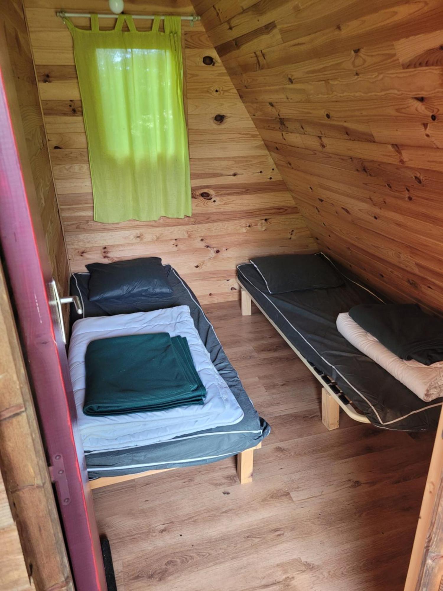 Camping Les Hirondelles Bourg-Sainte-Marie Экстерьер фото