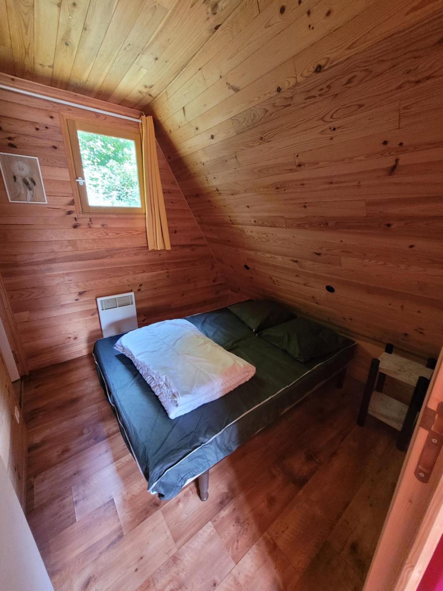 Camping Les Hirondelles Bourg-Sainte-Marie Экстерьер фото